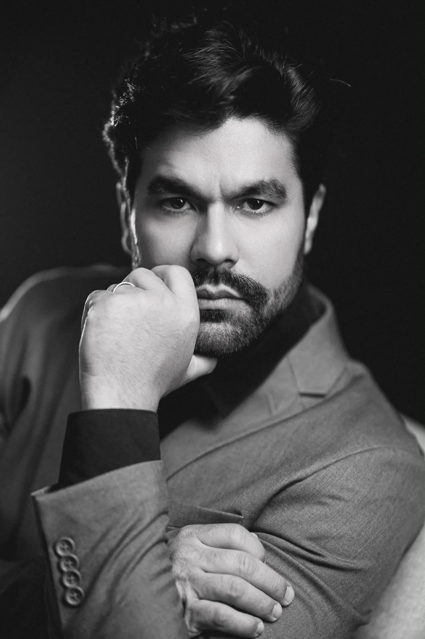 Retrato editorial do Dr. Fernando Borges